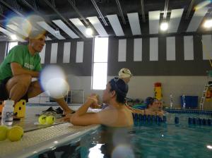 Entraîneur à la piscine